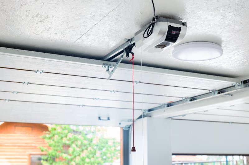 internal components of a garage door 